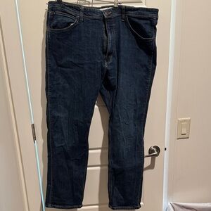 Wrangler Men's Dark Blue Relaxed Jeans NWOT 40x30